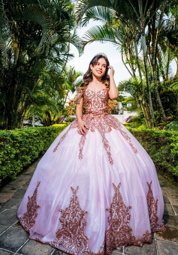 Fiestas de quinceañera en Cali organizadas por Rosa Mística Eventos